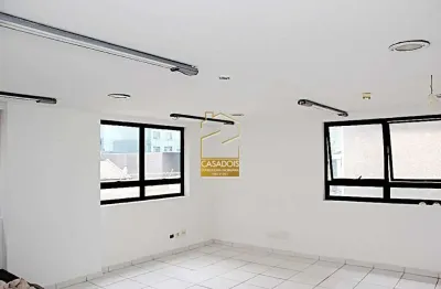 Casa comercial para alugar na Alameda Santos, Cerqueira César, São Paulo