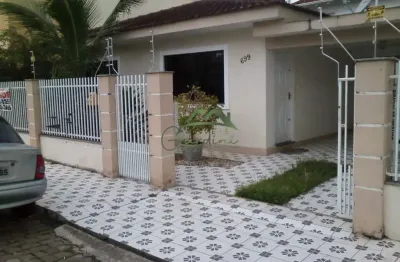 Casa com 3 quartos à venda na rua 2500, 699, centro, balneário camboriú por r$ 2.300.000