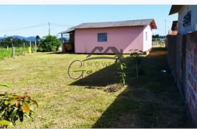 Casa com 3 quartos à venda na rua genelícia maria da conceição, 185, escalvado, navegantes por r$ 275.000