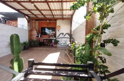 Casa com 2 quartos à venda na rua ayrton senna, 100, centro, balneário piçarras por r$ 380.000