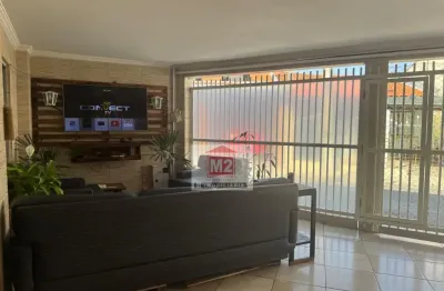 Casa com 2 quartos à venda na Rua Germânia, 226, Cajuru, Curitiba