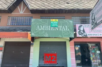 Sala comercial com mezanino. benefícios próximos bancos, restaurantes, comércio de bairro, transporte público estacionamento nas proximidades (rotativo/estacionamento público)