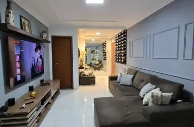 Apartamento com 75m² sendo 33,40 de garden  - 03 quartos(01 suíte)