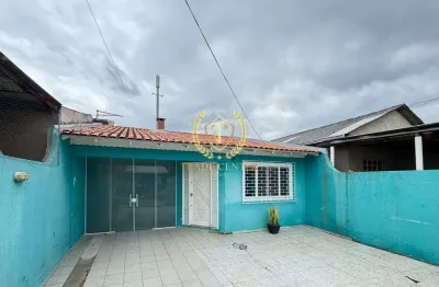 Casa com 3 quartos à venda na Rua Tenente Demosthénes Machado, --, Uberaba, Curitiba