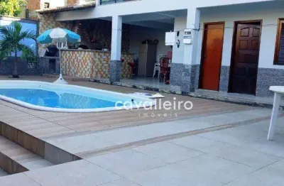 Casa com 4 quartos, sendo 2 suítes, com à 200 m², à venda por r$ 550.000 - maricá/rj