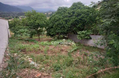 Terreno à venda na Rua Quarenta e Um, 91, Jacaroá, Maricá