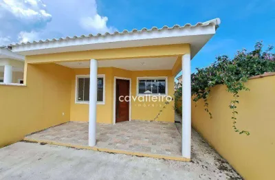 Casa com 3 quartos, sendo uma suíte, próximo a praia - maricá/rj