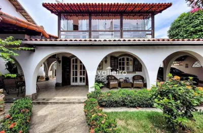 Casa em condomínio pertinho do centro com 5 quartos à venda, 299 m² por r$ 1.280.000