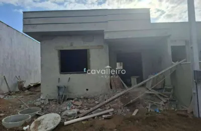 Casa com 02 quartos, sendo 01 suíte no condomínio vitória dos ajos - caxito - maricá!