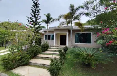 Casa com 3 dormitórios à venda, 344 m² por r$ 1.200.000,00 - ubatiba - maricá/rj