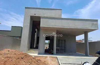 Casa com 03 quartos sendo 01 suíte no ]condomínio royal garden