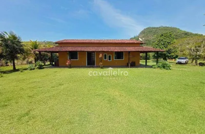 Sítio com 5 dormitórios e 5 suítes, com 9.935 m² por r$ 850.000 - ubatiba - maricá/rj