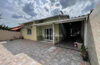 Casa com 3 dormitórios à venda, 194 m² por R$ 750.000,00 - Mumbuca - Maricá/RJ