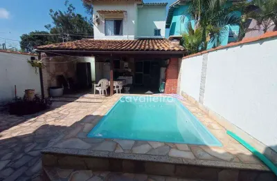 Casa com 4 dormitórios à venda, 159 m² por R$ 700.000,00 - Barroco (Itaipuaçu) - Maricá/RJ