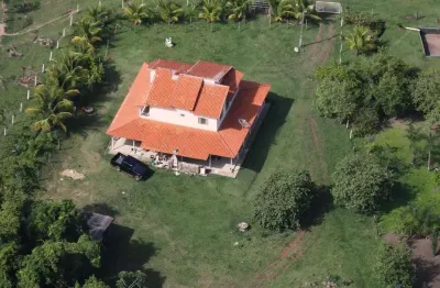 Fazenda para pecuária e lazer com 31 alqueires em buriti alegre - go
