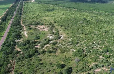Fazenda com 950 alqueires múltiplas aptidões boa de água em joão pinheiro-mg