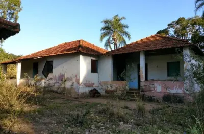Fazenda dupla aptidão com 59 alqueires em veríssimo-mg