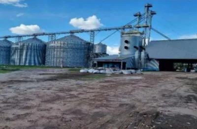 Fazenda à venda na Estrada Vicinal Municipal De Buriti, KM 9, Zona Rural, Buriti
