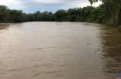 Fazenda de dupla aptidão com 2.150 alqueires em primavera do leste-mt