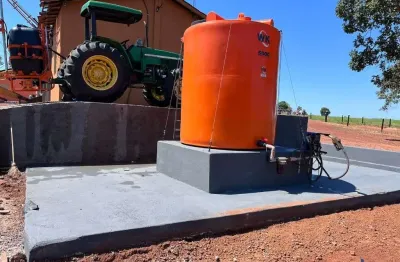 Fazenda com 290 alqueires de dupla aptidão montada para pecuária em novo planalto-go