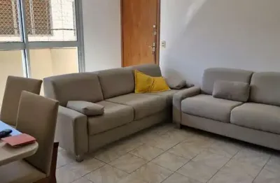 Apartamento amplo com 2 quartos uma suíte no bairro fundinho em uberlândia-mg