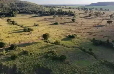 Fazenda à venda na Estrada Vicinal Municipal De Ituiutaba, Km 3, Zona Rural, Ituiutaba