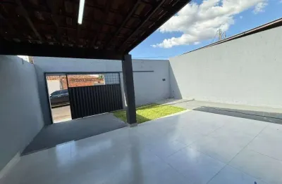 Casa com 3 quartos com 85 m² de construção no bairro shopping park