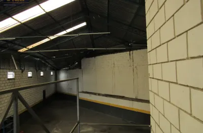 Barracão / Galpão / Depósito à venda no Santo Antônio, Osasco 