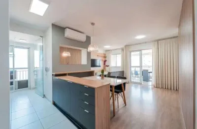 Aconchegante apartamento 02 dormitórios(suite) 02 vagas com 75 metros!