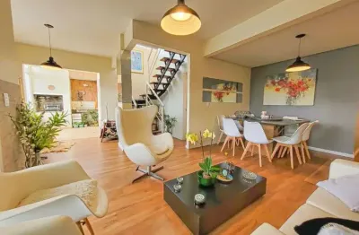 Cobertura duplex para quem busca conforto no lazer privativo!