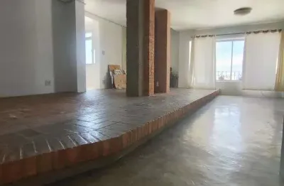 Apartamento com vista livre, em uma rua sem saída e segura com controlador de acesso