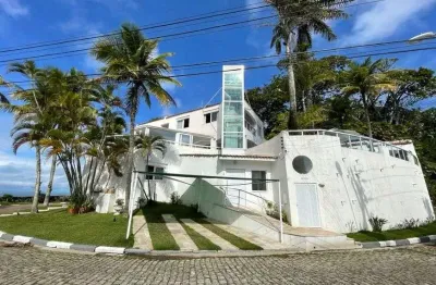 Casa na praia do seus sonhos com vista panorâmica - 04 suites!