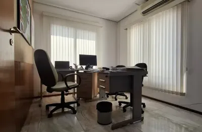 Excelente oportunidade para montar seu negócio próprio ou investir!