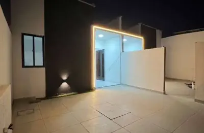 Casa a venda no novo geisel-pb, moderna com localização estratégica