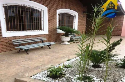 Casa com 4 quartos à venda no Suarão, Itanhaém 