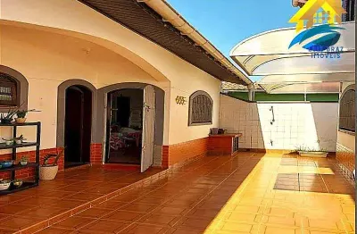 Casa com 4 quartos à venda no Suarão, Itanhaém 
