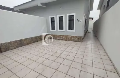 Sobrado com 2 dorms, maracanã, praia grande / perto da praia