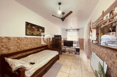 Kitnet / Stúdio à venda na Rua Décio Ferraz Alvim, 110, Vila Caiçara, Praia Grande