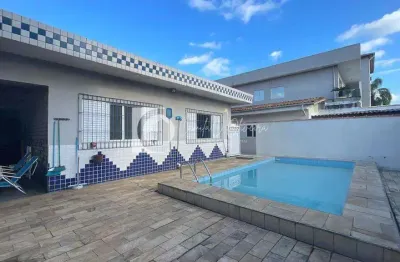 Casa isolada, piscina, 3 dorms, aceita permuta, menor valor pg