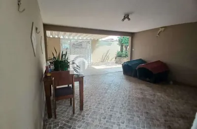 Casa isolada com 3 quartos, balneário maracanã, praia grande