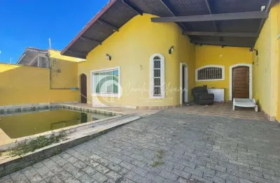 Locação 50 metros da praia casa isolada piscina 3 dorms,peruíbe