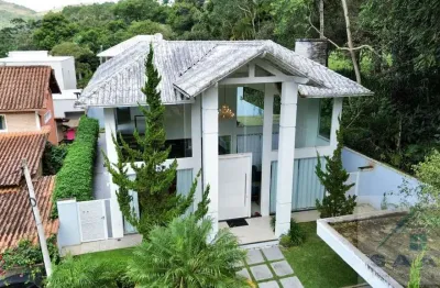 Casa para venda em teresópolis, posse, 4 dormitórios, 3 suítes, 4 banheiros, 2 vagas