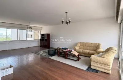 Apartamento para reformar, oportunidade em excelente prédio e localização