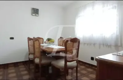 Sobrado com 3 suítes à venda, totalmente mobiliada, nas Palmas do tremembé!