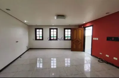 Sobrado à Venda no Jardim Virginia Bianca! com 165 m²  com 3 quartos .