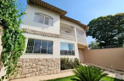 Casa, 256 m² - venda por r$ 2.200.000,00 ou aluguel por r$ 9.000,00/mês - santa rosa - londrina/pr