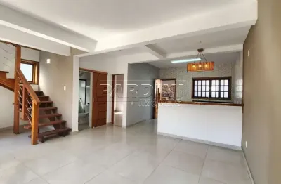 Linda casa com 4 dormitórios e espaço gourmet na praia do perequê-açu em ubatuba!