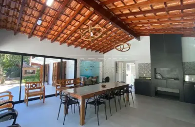 Casa próxima do mar em condomínio na praia da santa rita em ubatuba!
