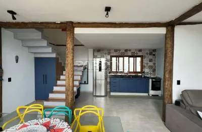 Ótimo sobrado com 3 dormitórios e varanda gourmet, perto do mar, na praia da enseada em ubatuba!