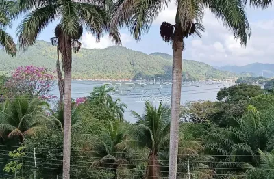 Ótima casa em condomínio com 6 dormitórios, varanda gourmet e piscina, na praia da santa rita em ubatuba!